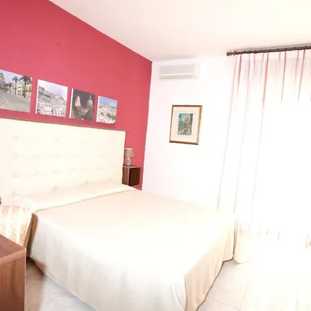 Holiday home Charming House In + City View Ragusa